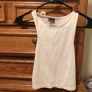 Urban outfitters crop top